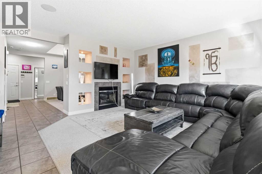 19 SADDLELAND DRIVE - 11