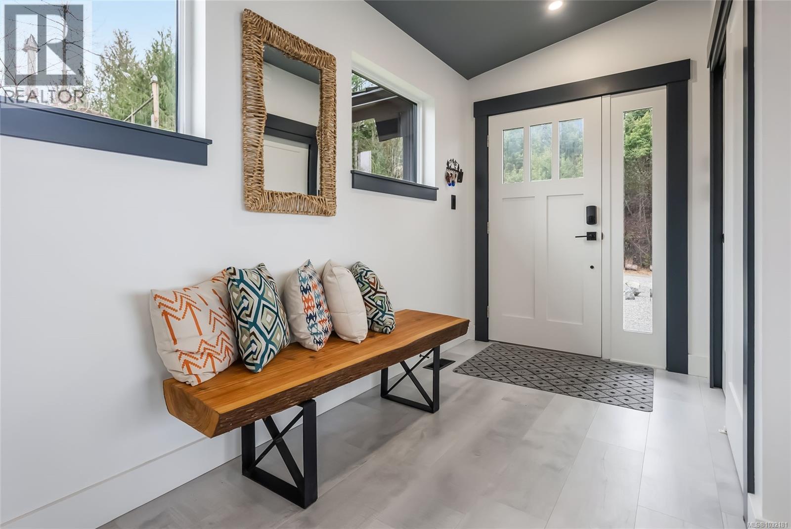 1704 Warn Way, Qualicum Beach