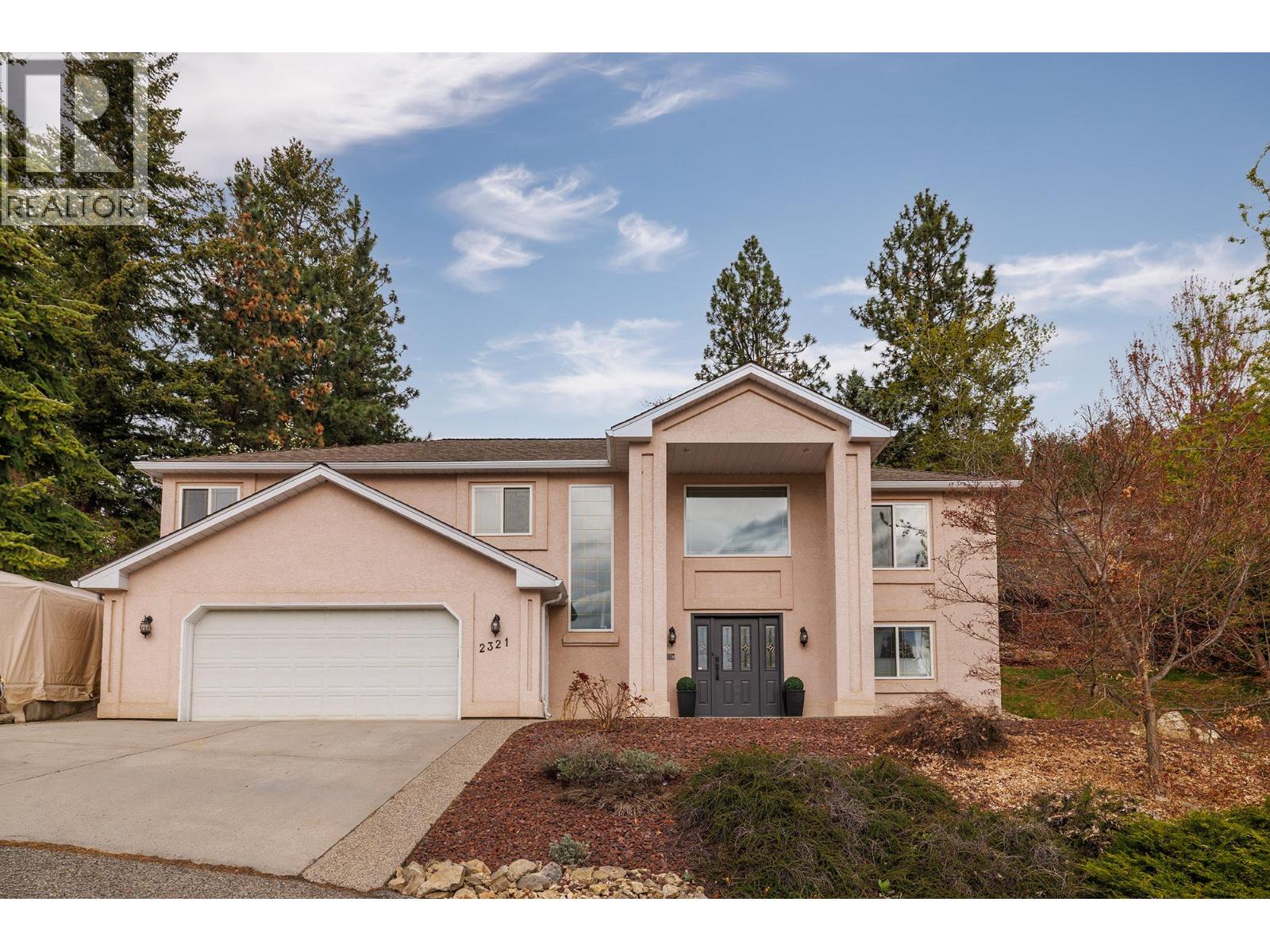 2321 Lillooet Crescent, Kelowna