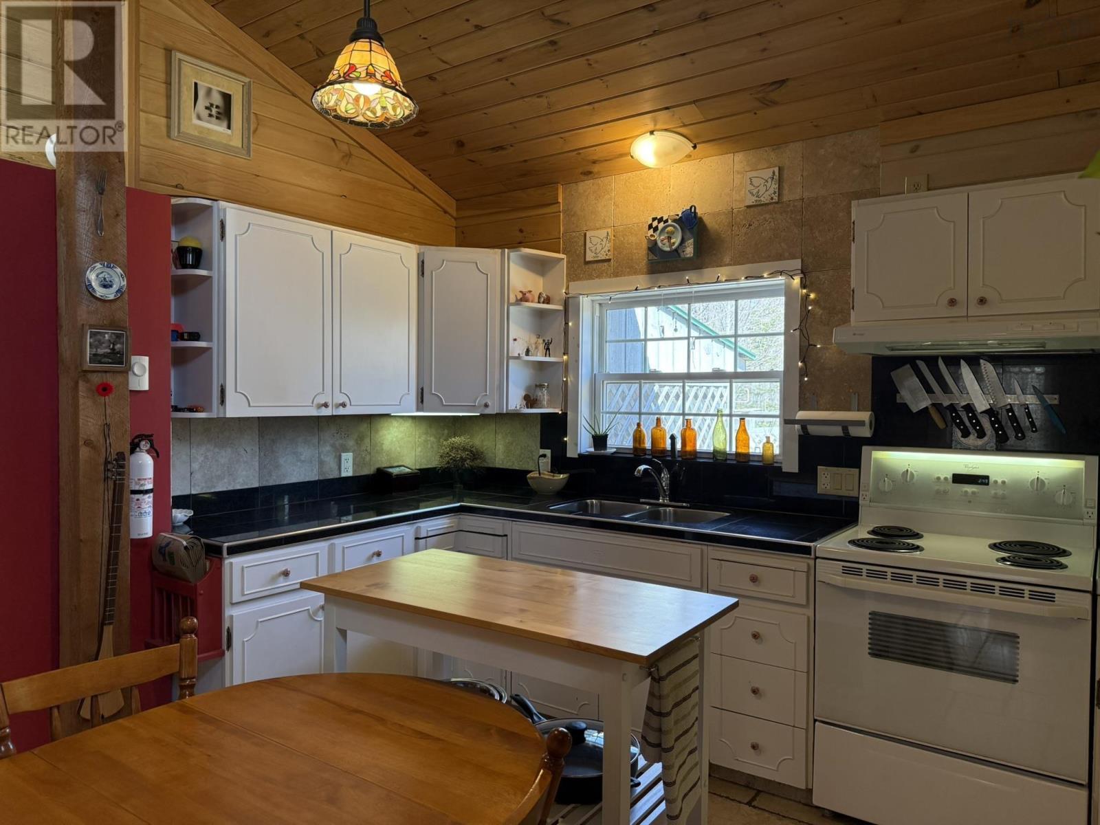 Property 27 of 51 of 259 Angevine Road