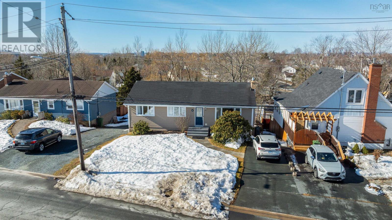 Property 46 of 46 of 4 and 4A Chestnut Lane