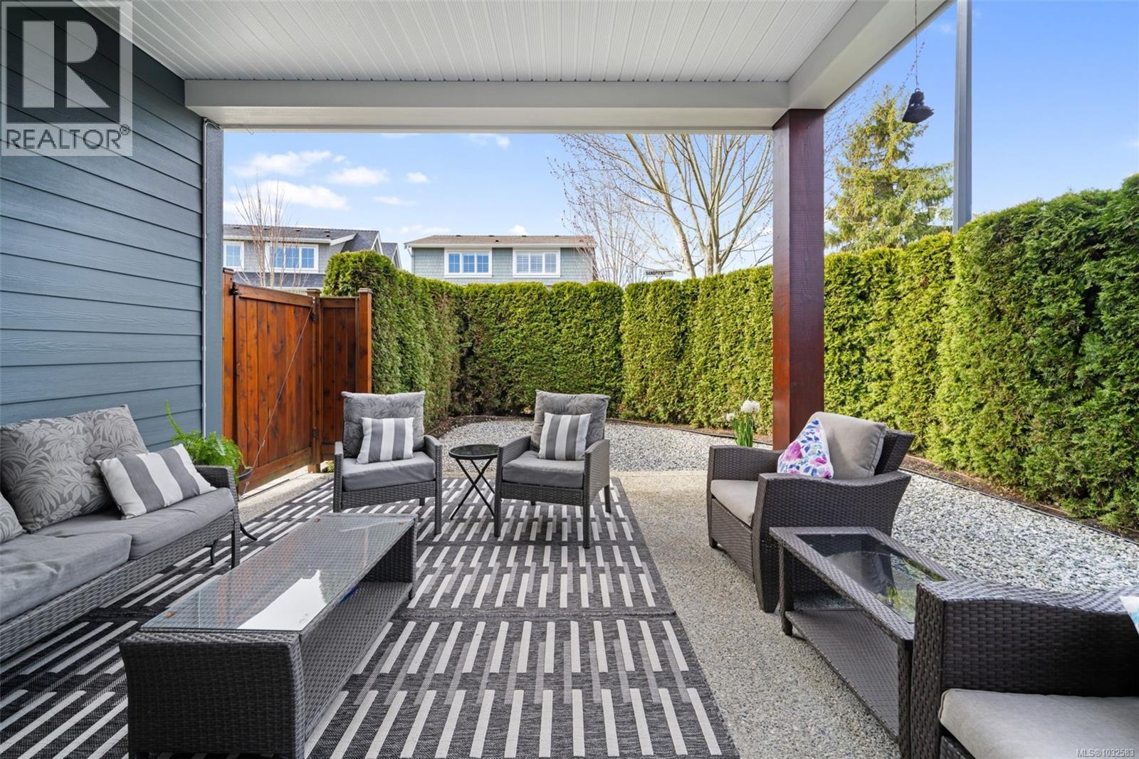  2015 Seawind Way, Sidney