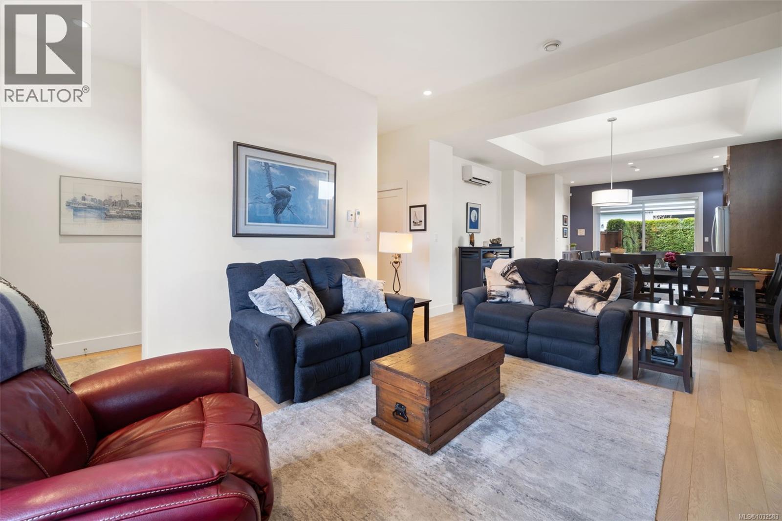  2015 Seawind Way, Sidney