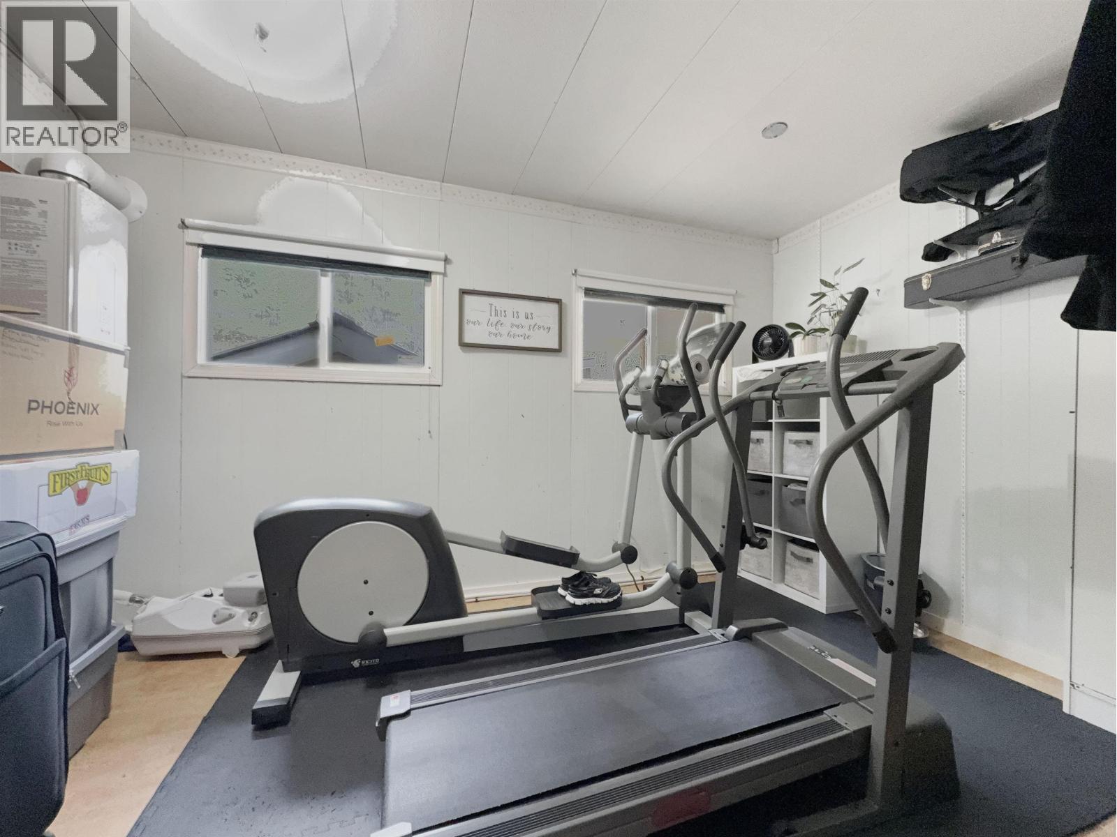 913 HODGSON ROAD - 11