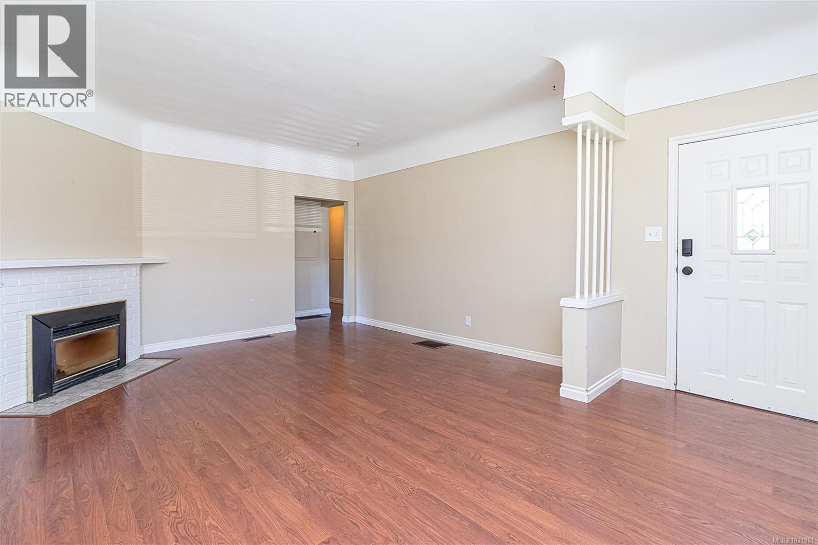  3426 Calumet Avenue, Saanich