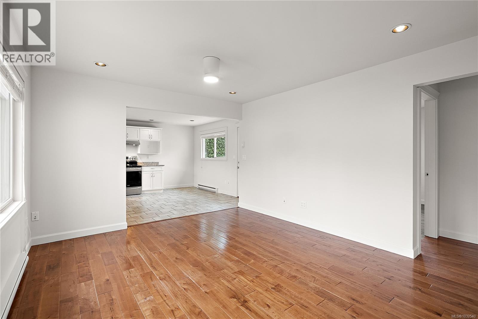  1360 Hastings Street, Saanich