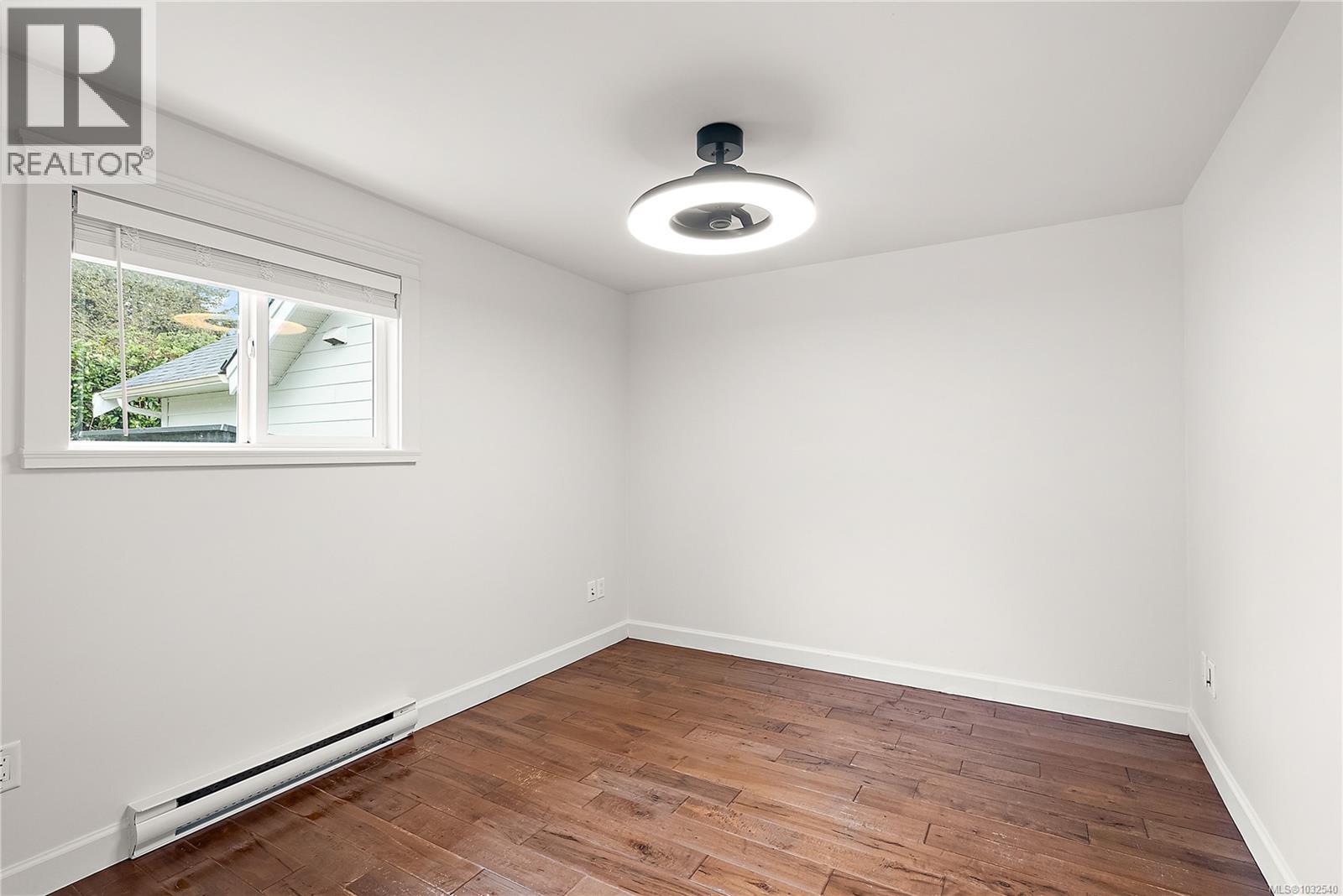 1360 Hastings St - 26