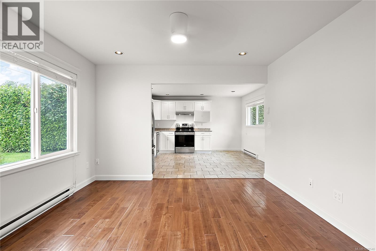  1360 Hastings Street, Saanich