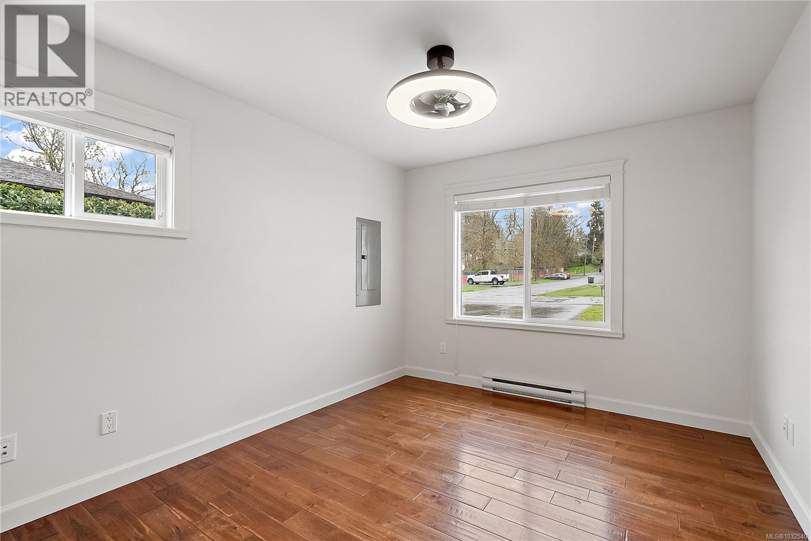  1360 Hastings Street, Saanich