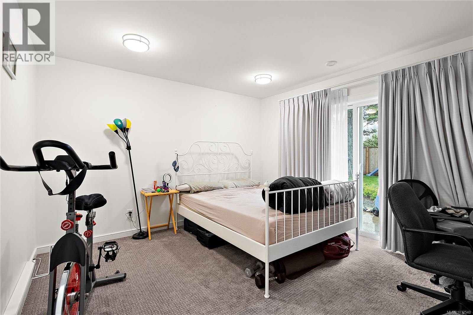  1360 Hastings Street, Saanich