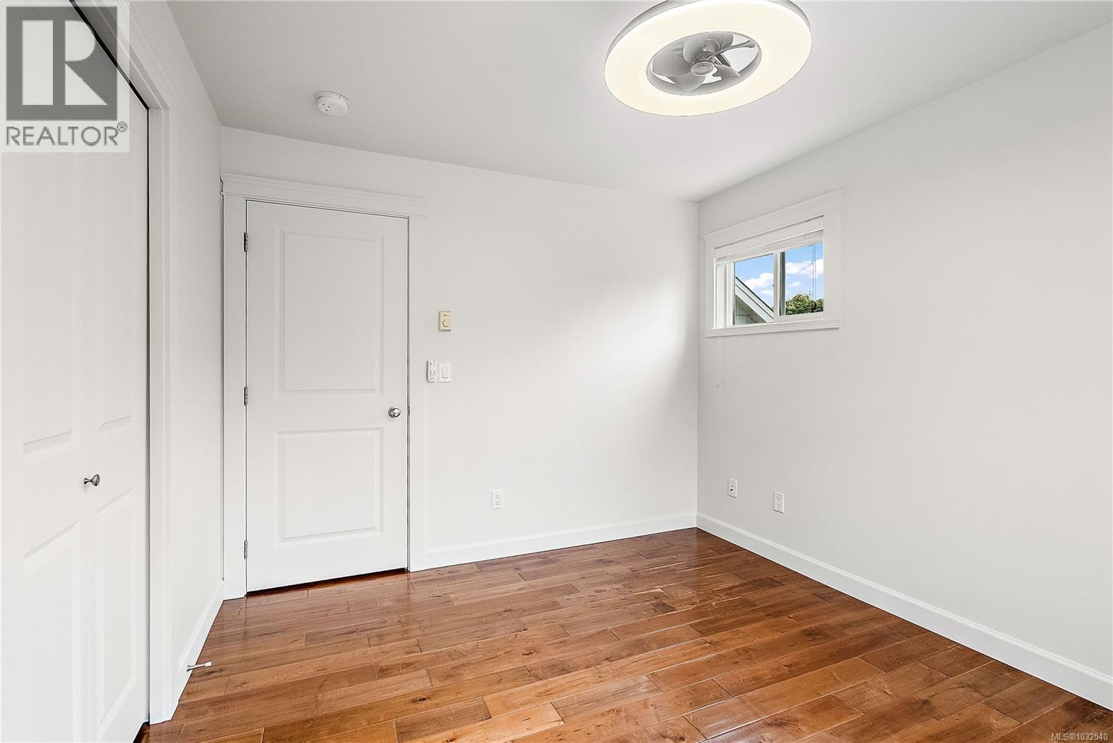  1360 Hastings Street, Saanich