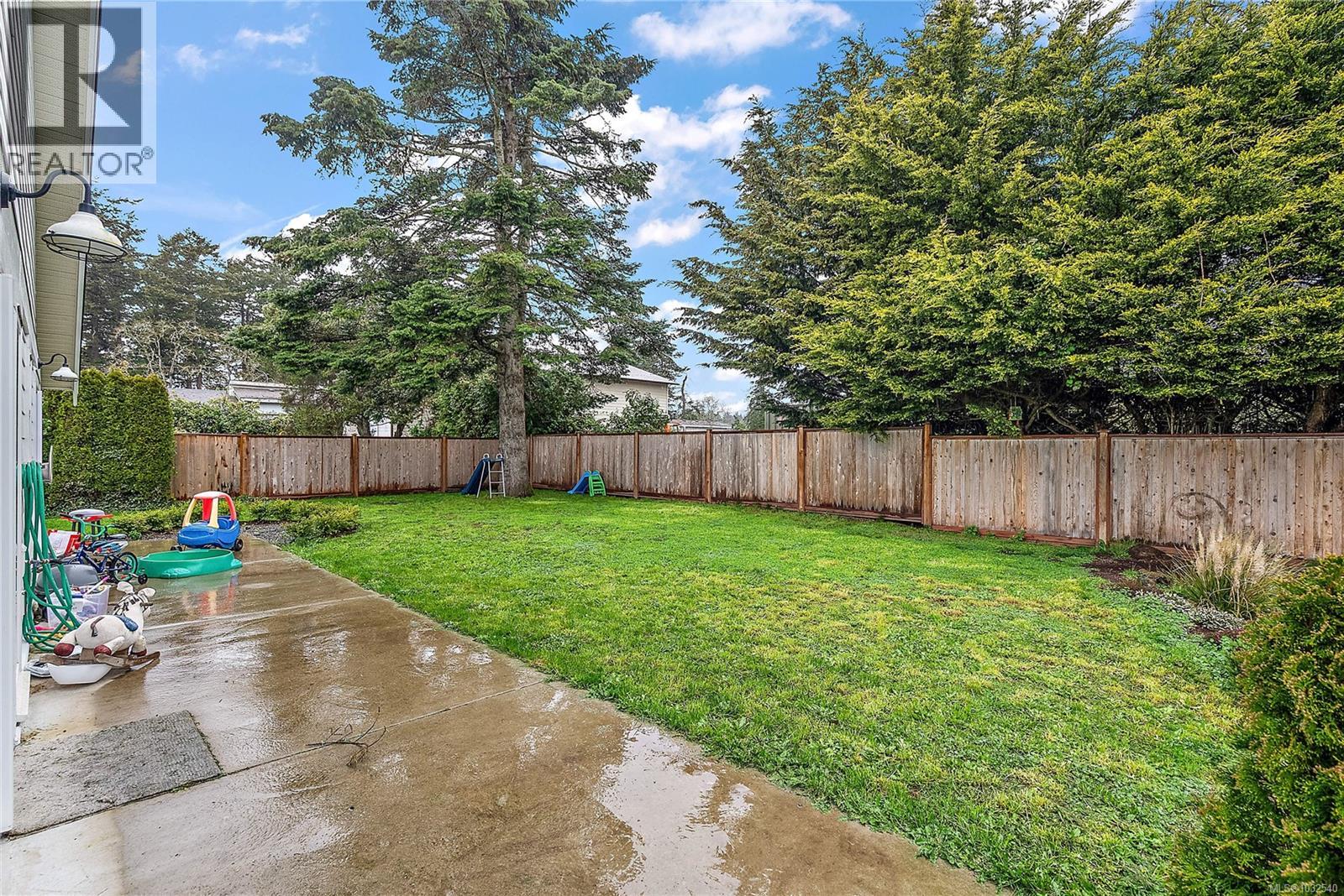  1360 Hastings Street, Saanich