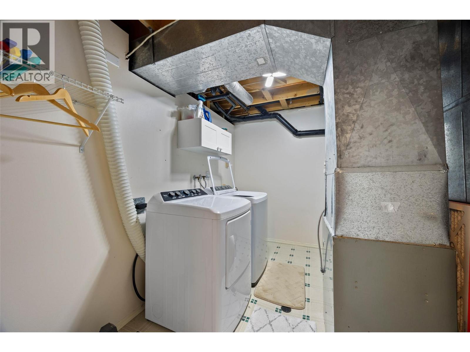 #44 1750 PACIFIC WAY - 23