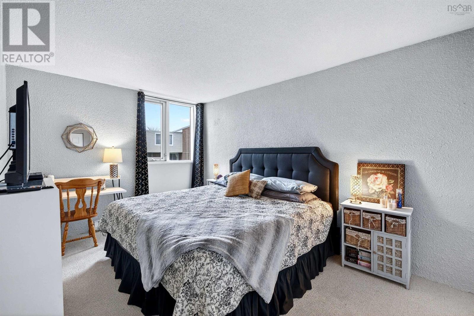 Property 17 of 37 of 303 5572 North Ridge Road