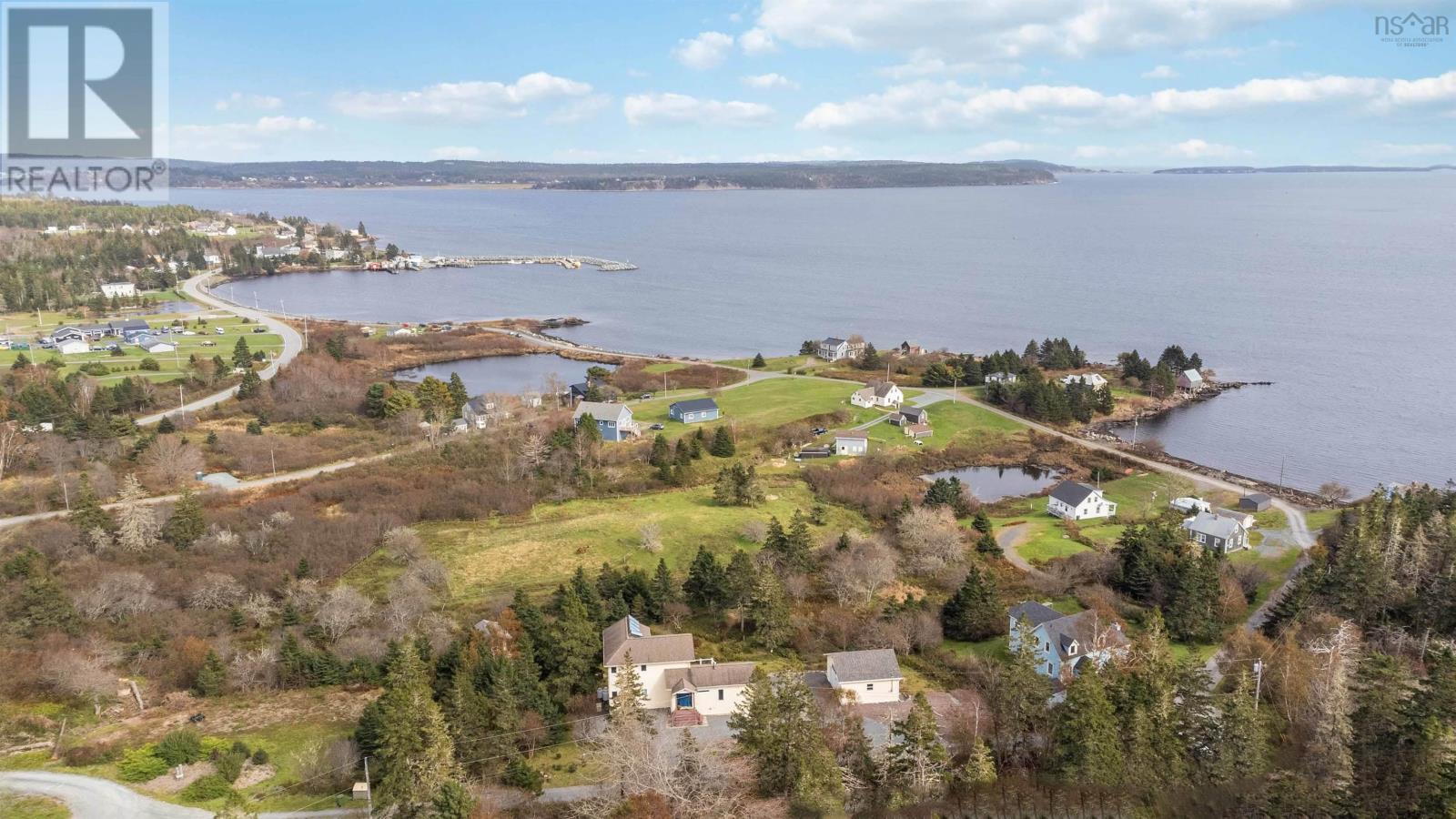 Property photo of 82 Bells Cove Extension