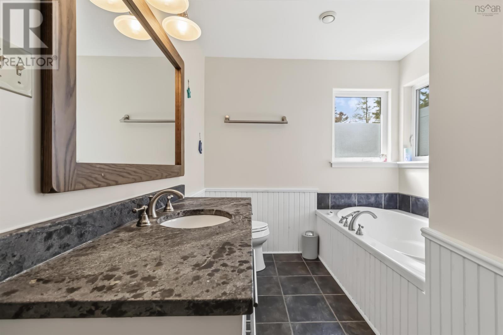 Property 30 of 51 of 82 Bells Cove Extension