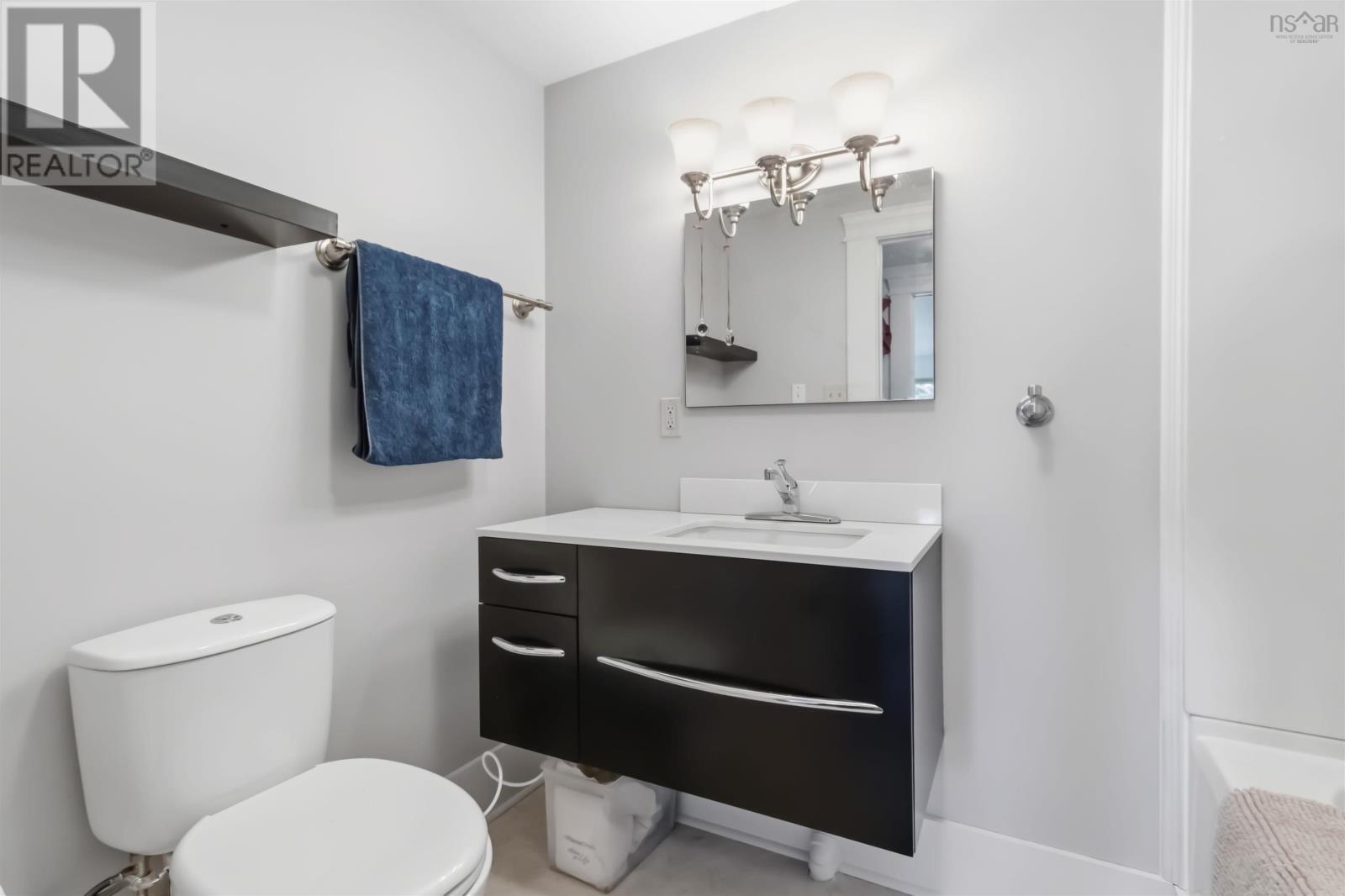 Property 42 of 51 of 82 Bells Cove Extension