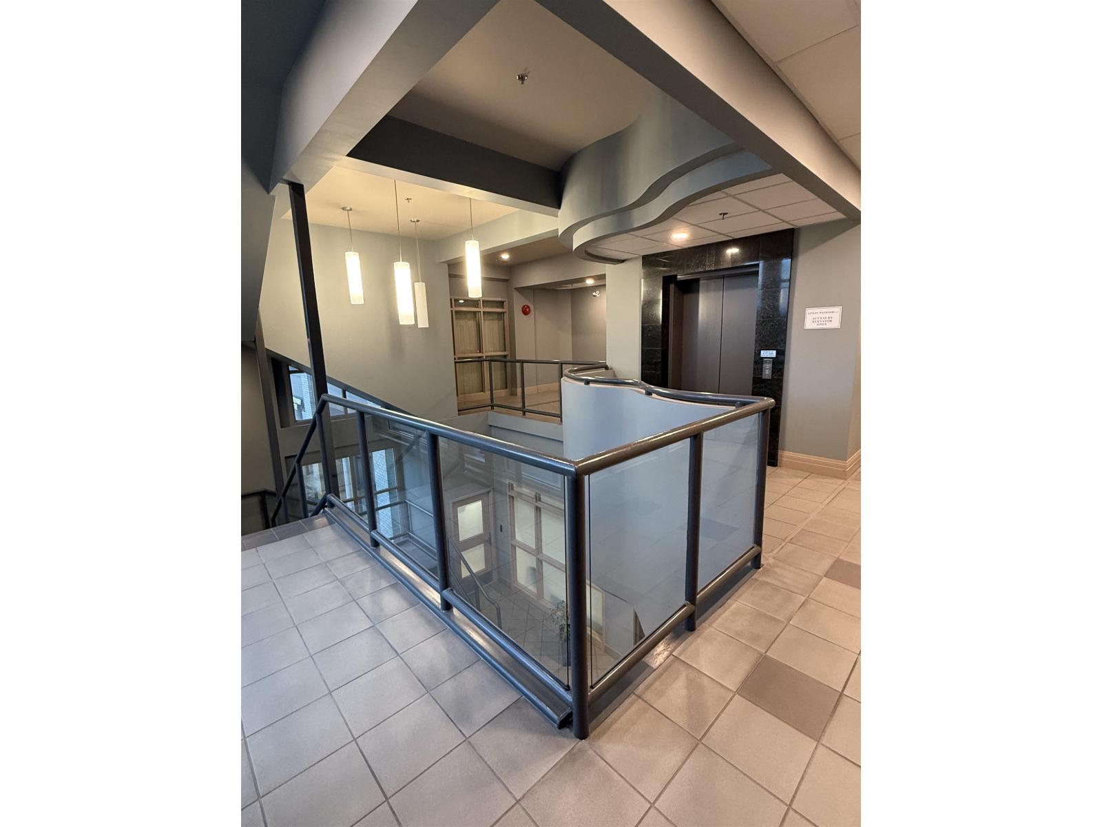 Office in Abbotsford - Image 22