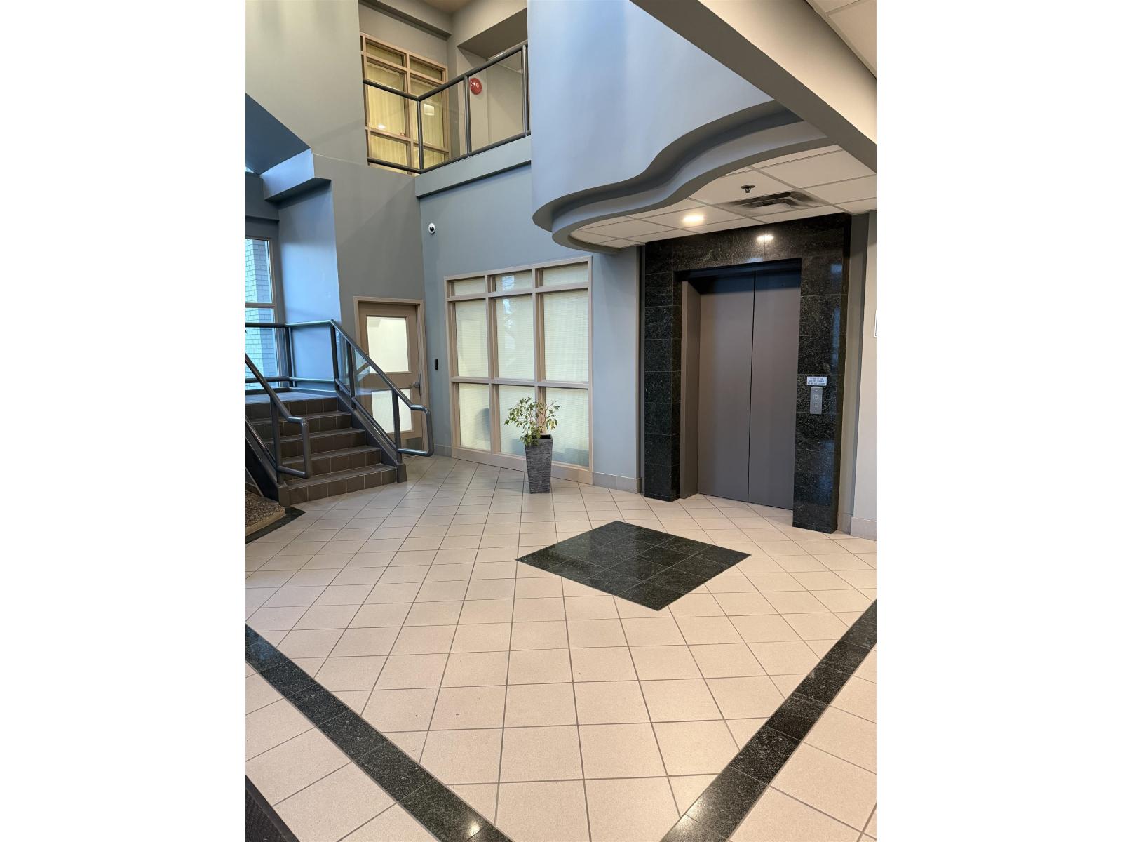 Office in Abbotsford - Image 21