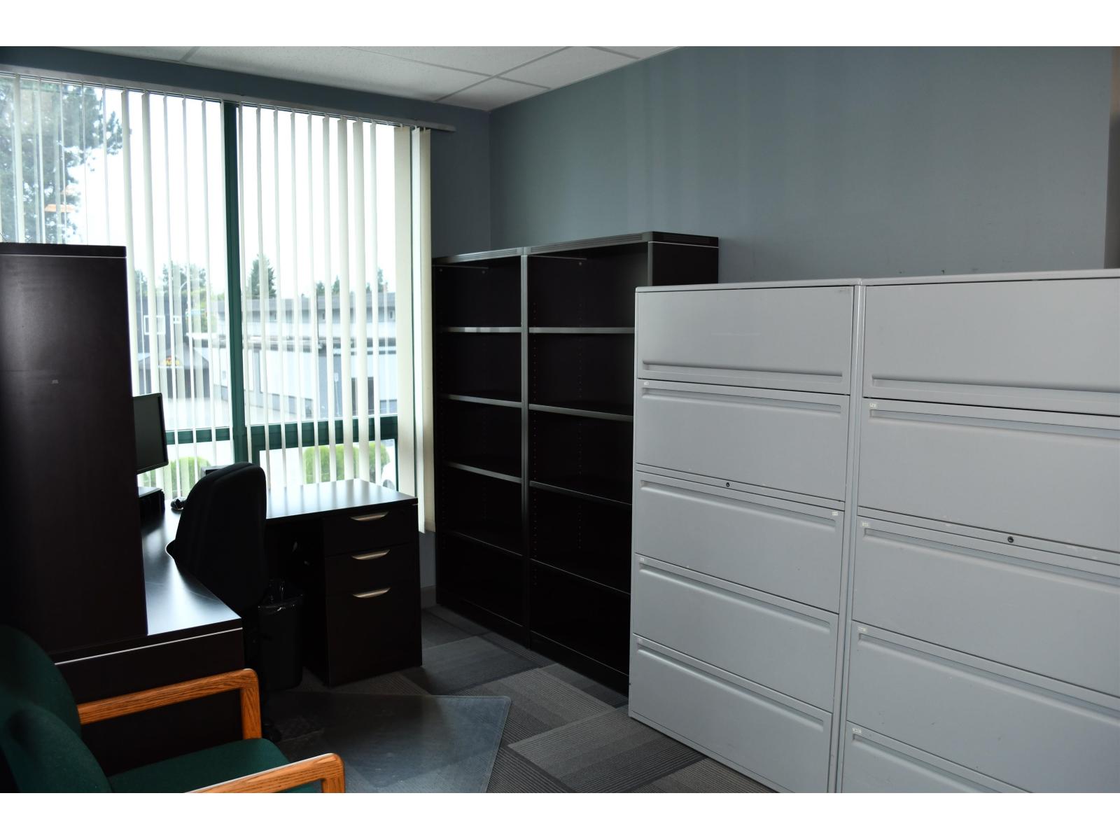 Office in Abbotsford - Image 18