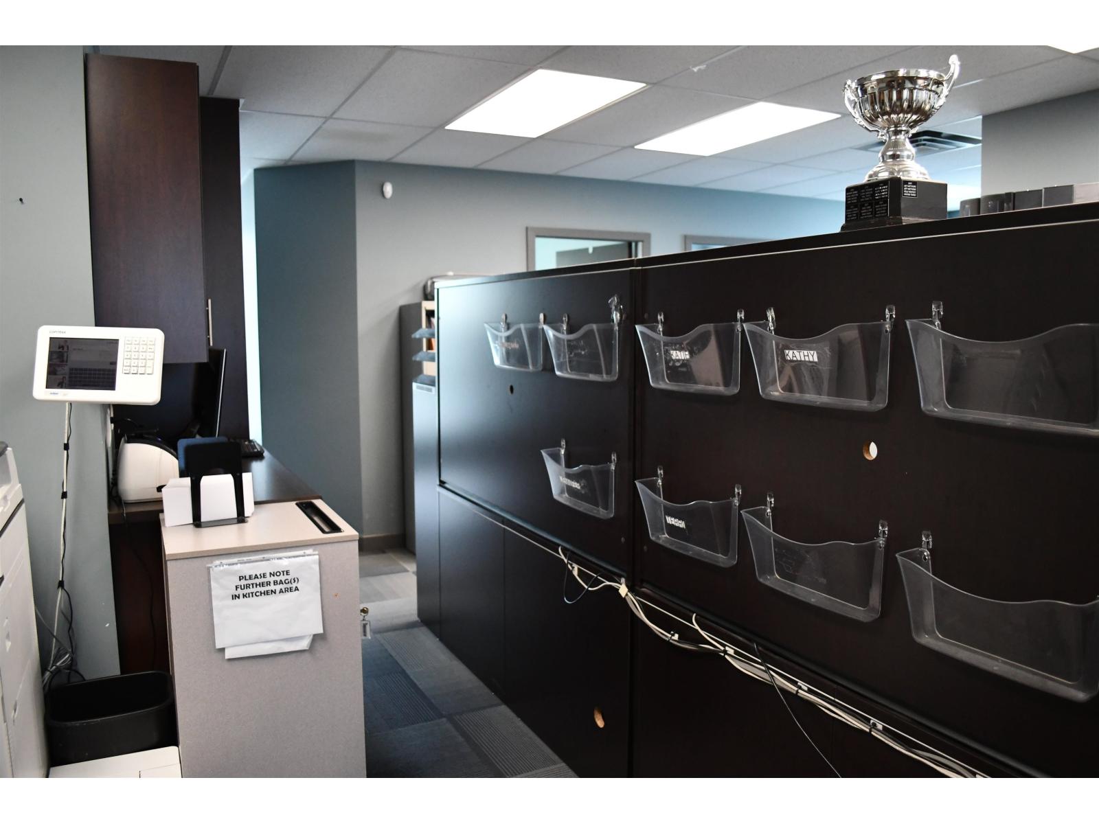 Office in Abbotsford - Image 17