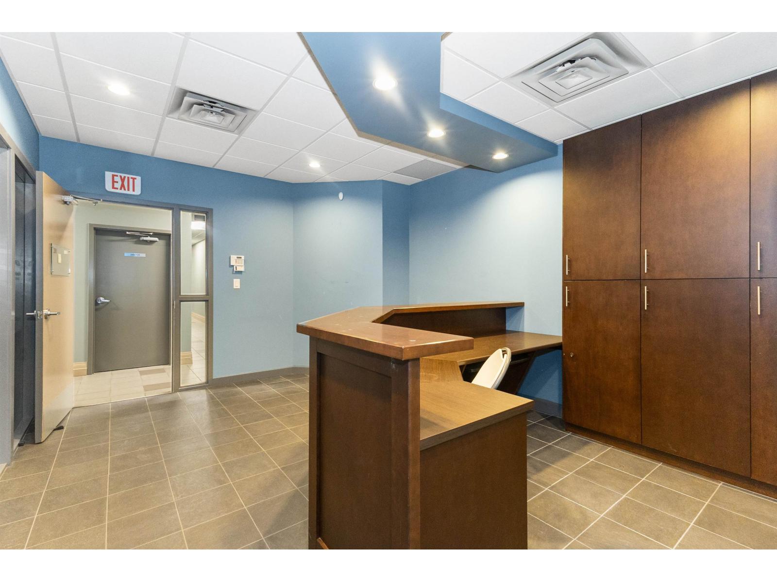 Office in Abbotsford - Image 4