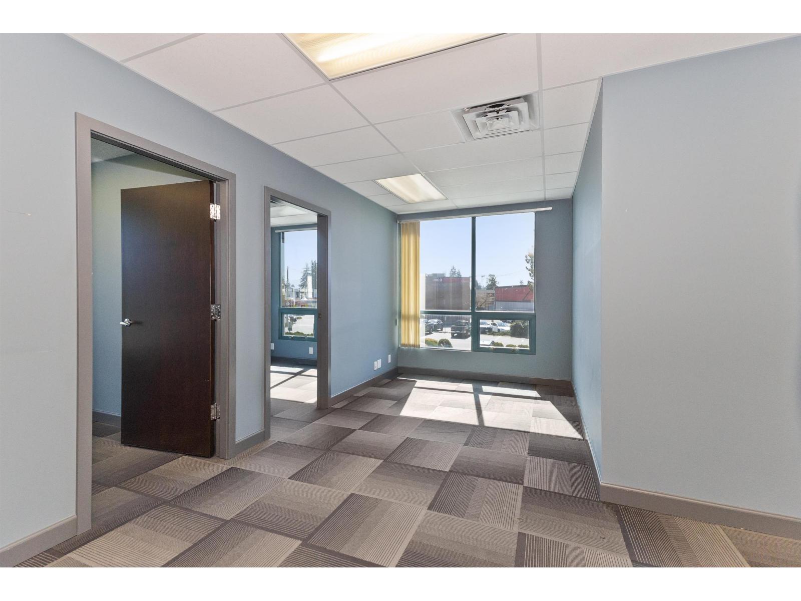 Office in Abbotsford - Image 7