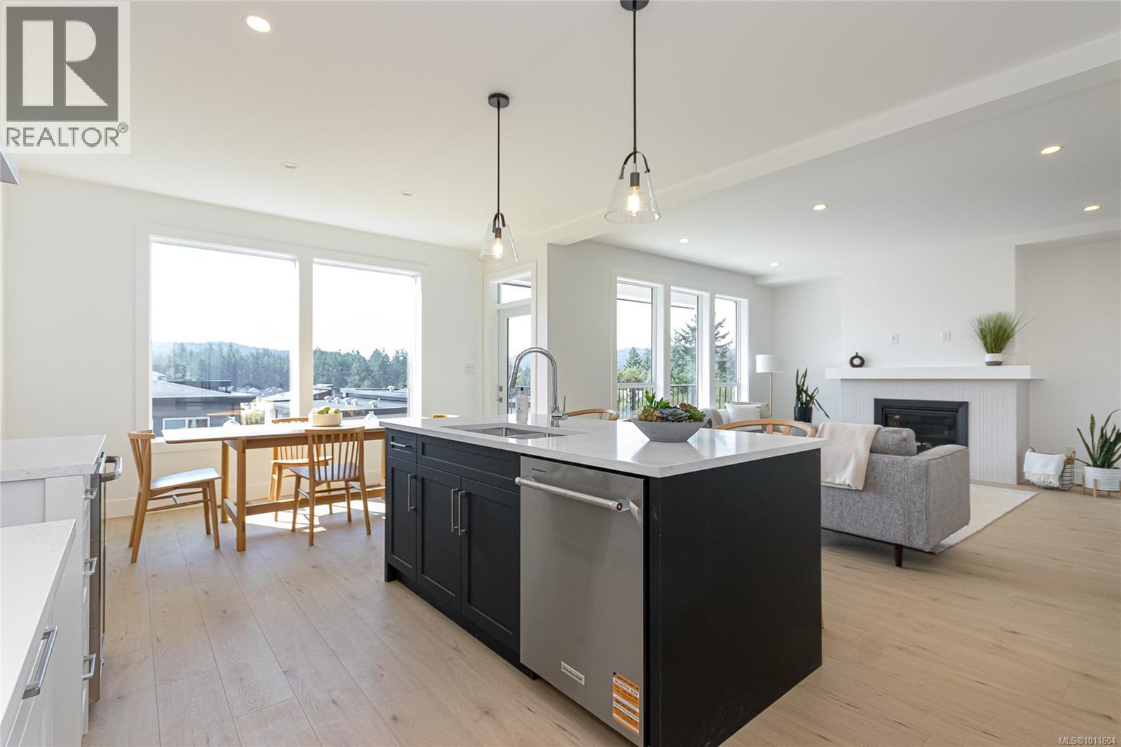  1256 Ashmore Terrace, Langford