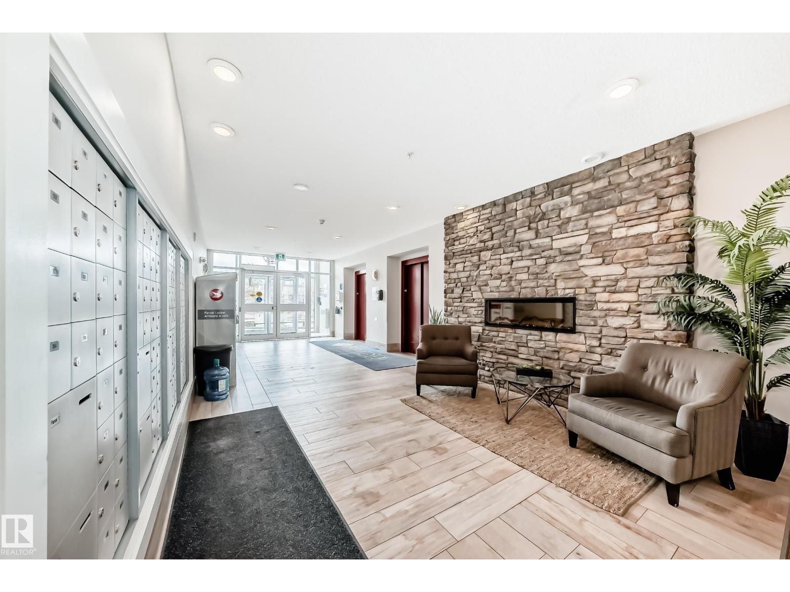 #221 12804 140 AV NW, Edmonton