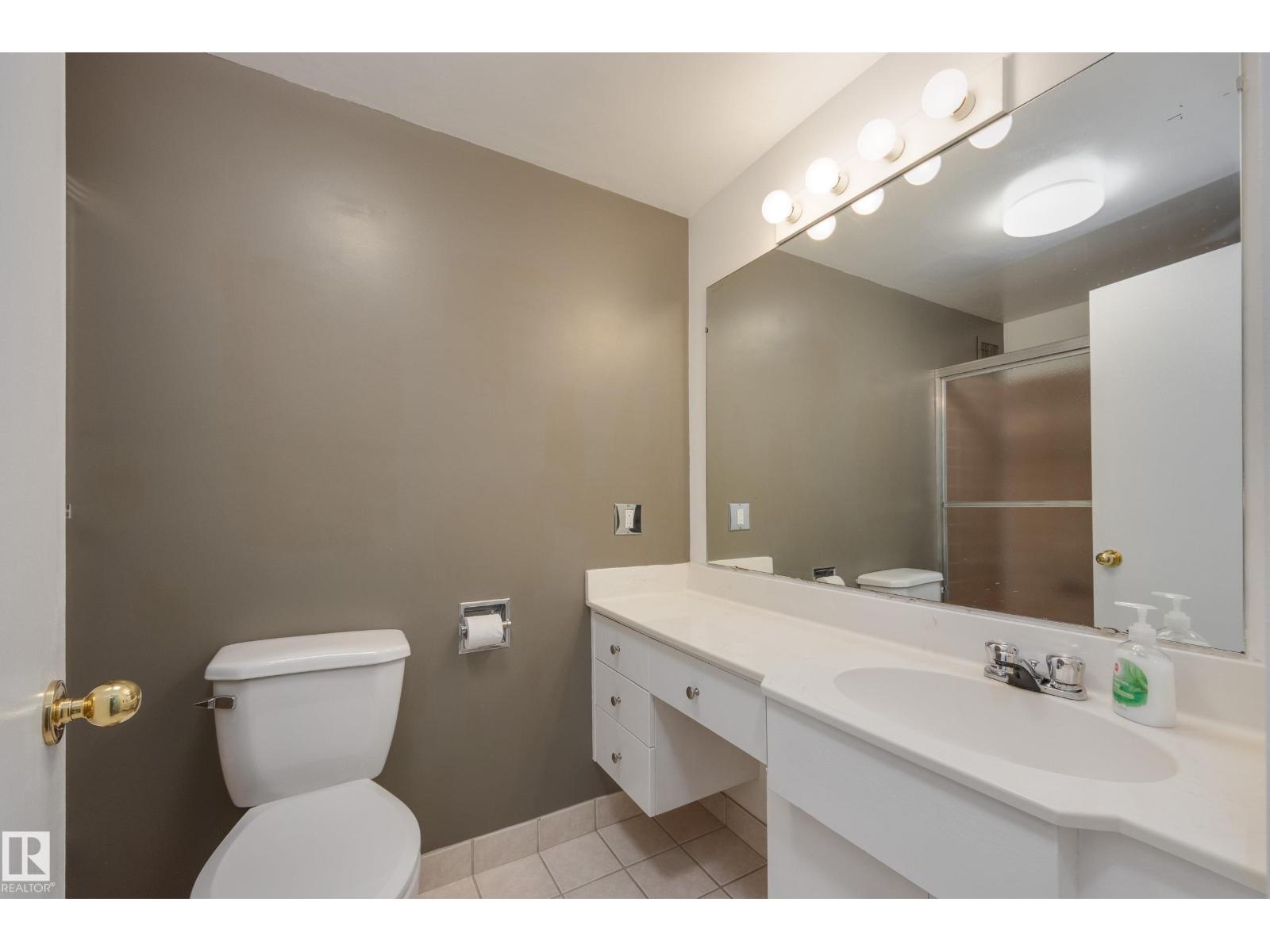 #207 12207 JASPER AV NW - 28