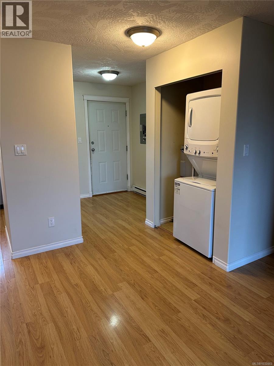 #302 840 Shamrock Pl - 12