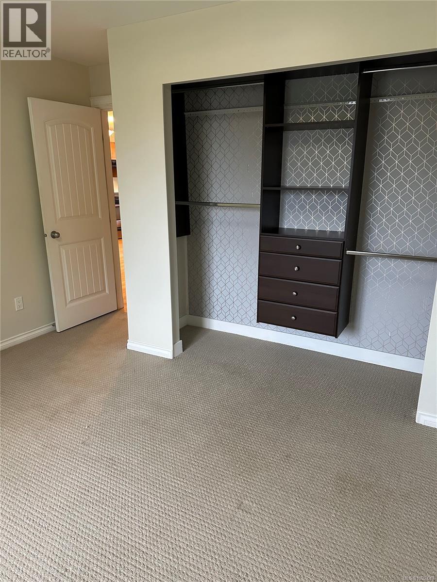 #302 840 Shamrock Pl - 8