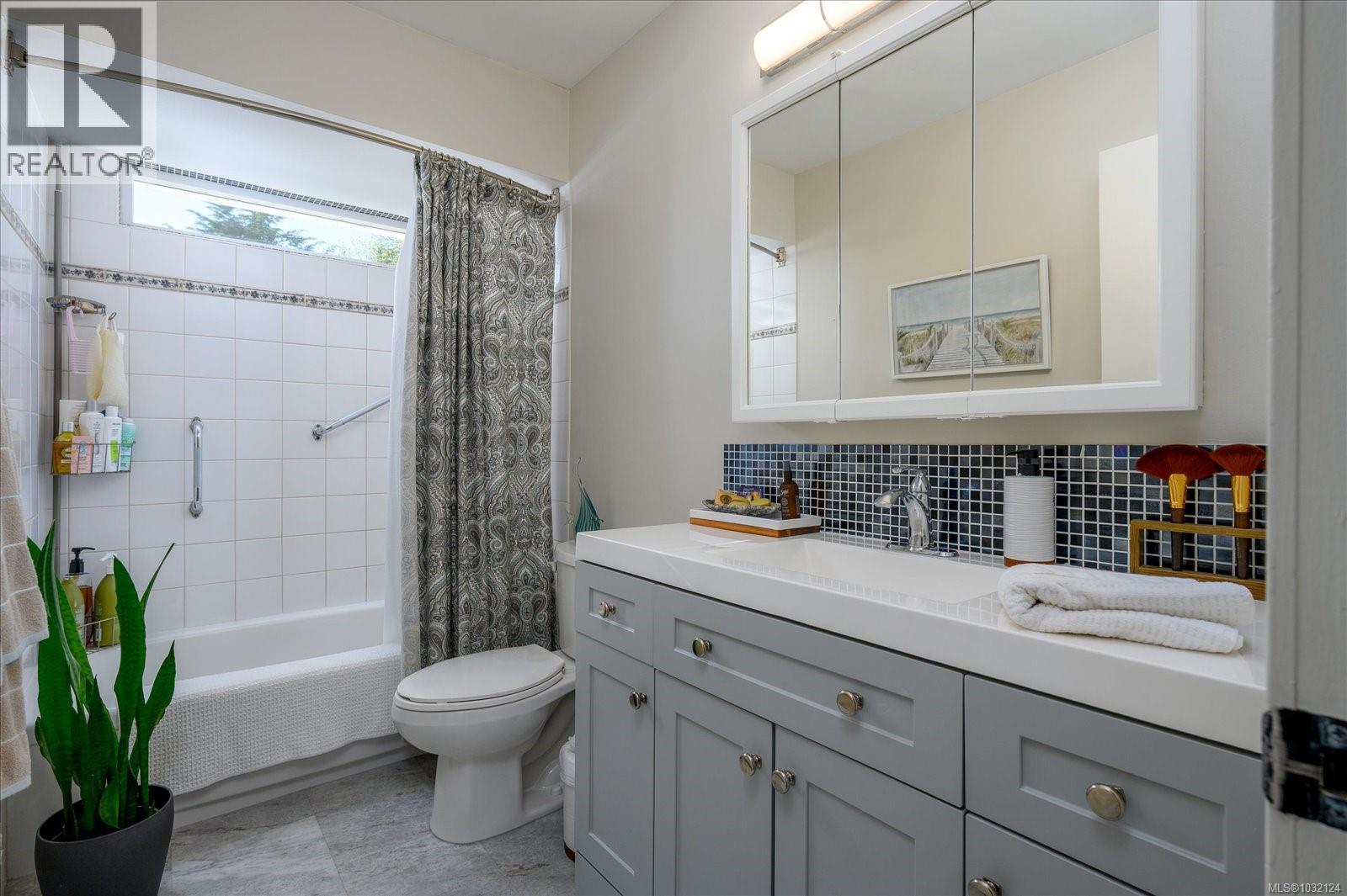 615 Nash Pl - 14