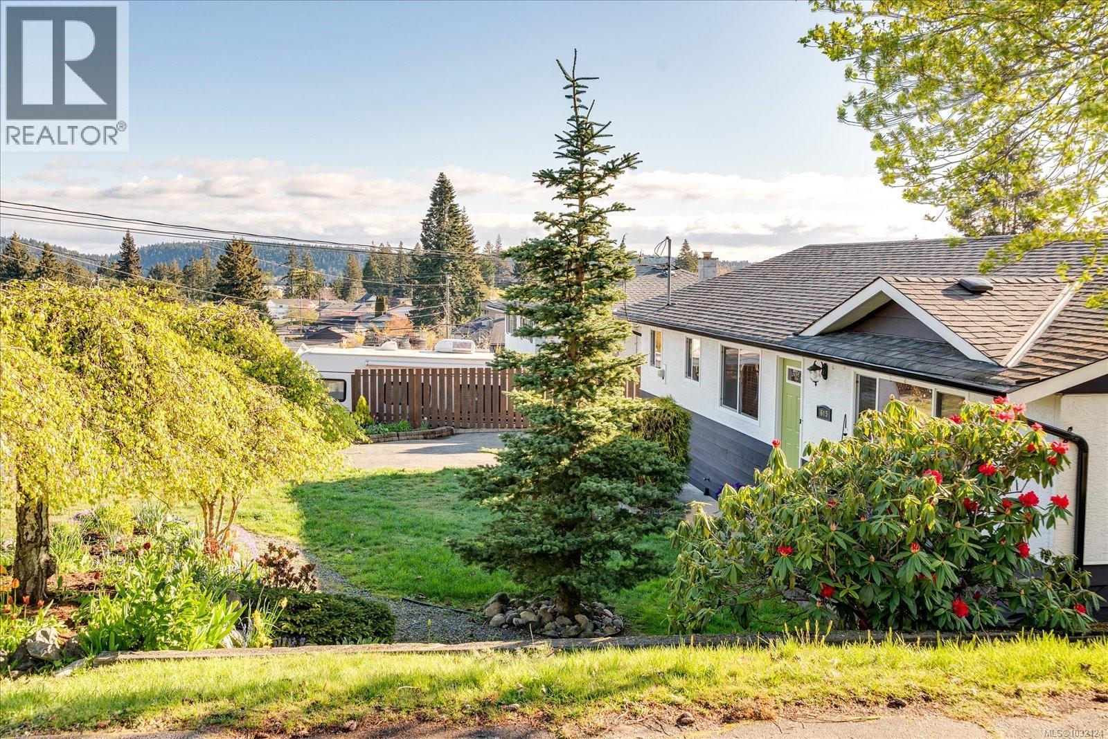 615 Nash Pl - 29