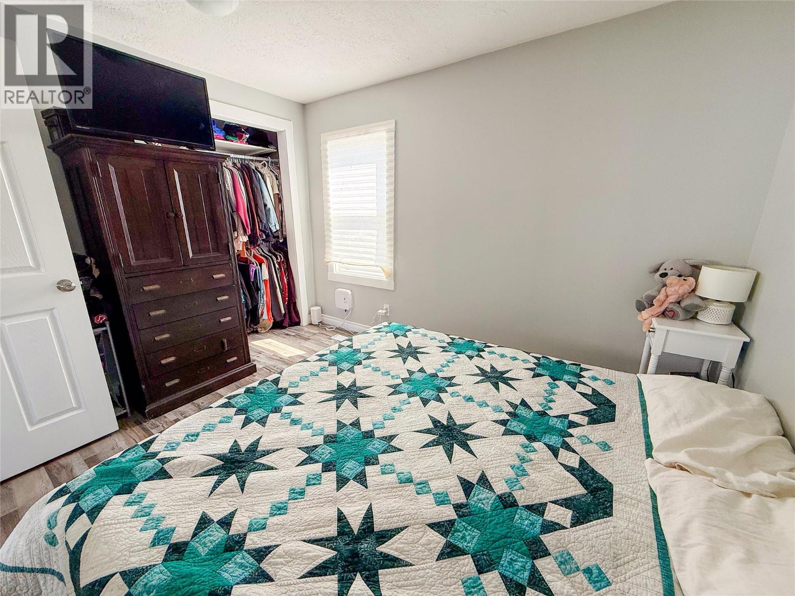 1149 96A AVENUE - 15