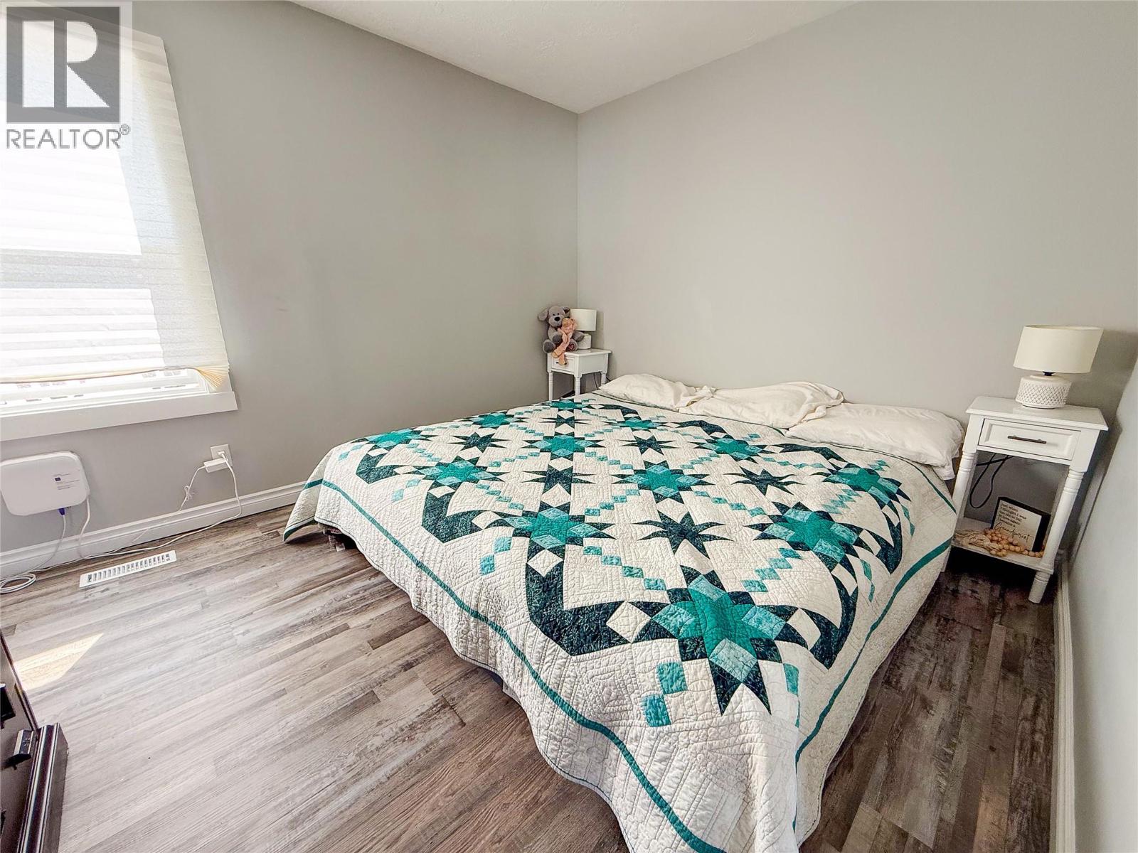 1149 96A AVENUE - 14