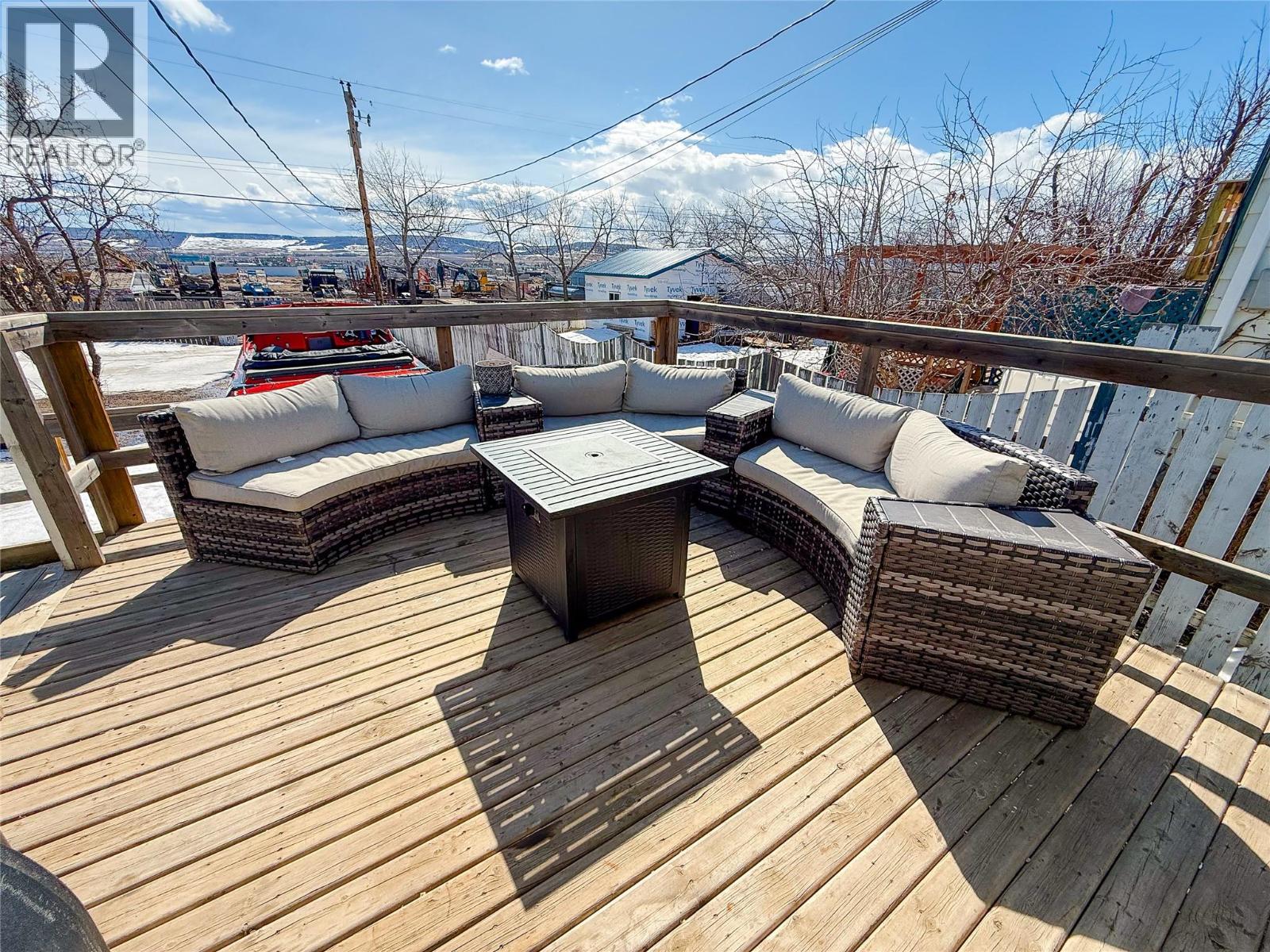 1149 96A AVENUE - 21