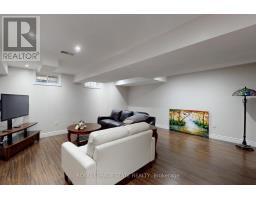 34 Forest Valley Crescent, Hamilton, ON L9H0A7 Photo 37