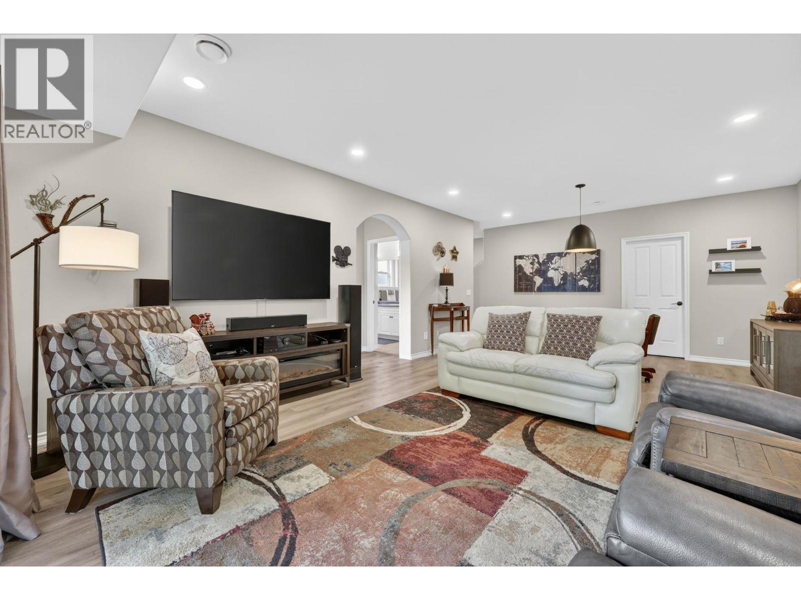  3925 Gallaghers Circle, Kelowna