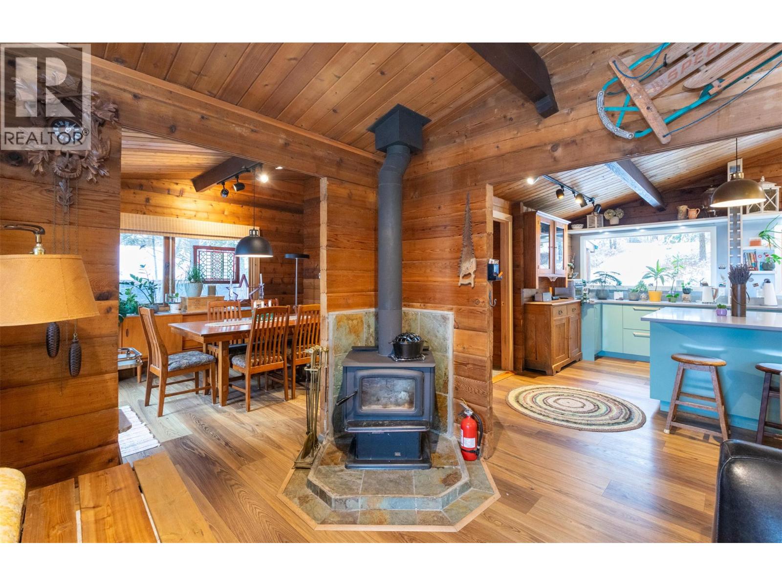  781 Gardom Lake Road, Enderby