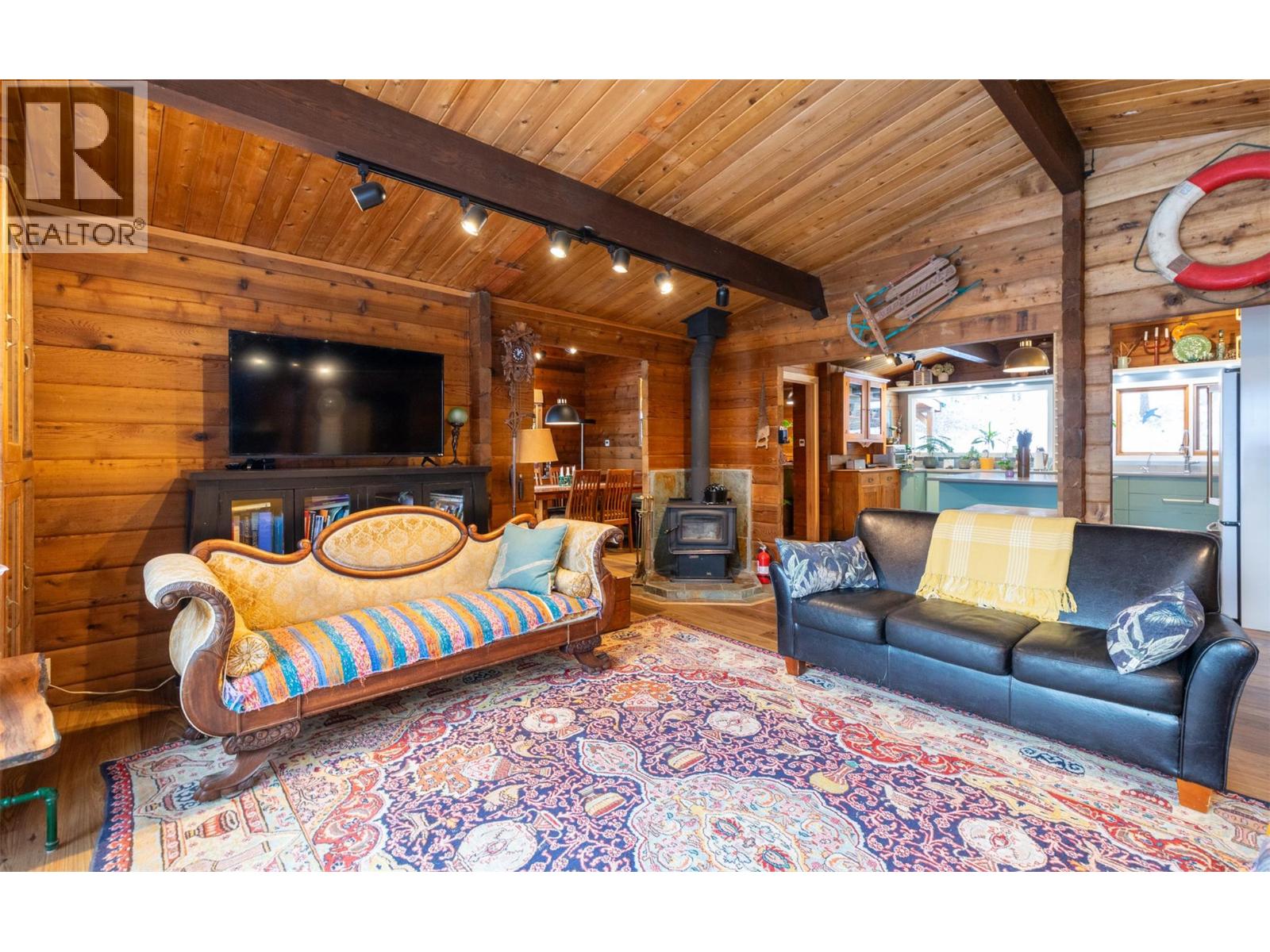  781 Gardom Lake Road, Enderby