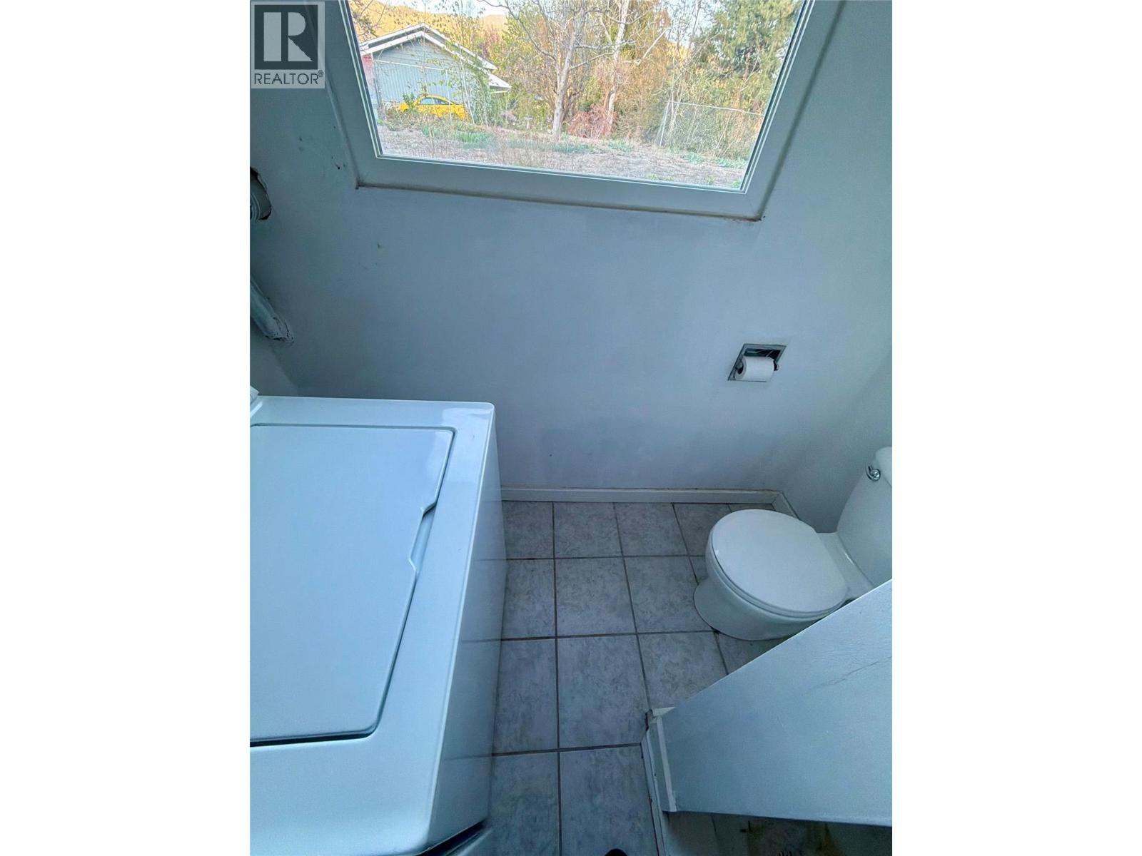 1415 91 Street, Osoyoos