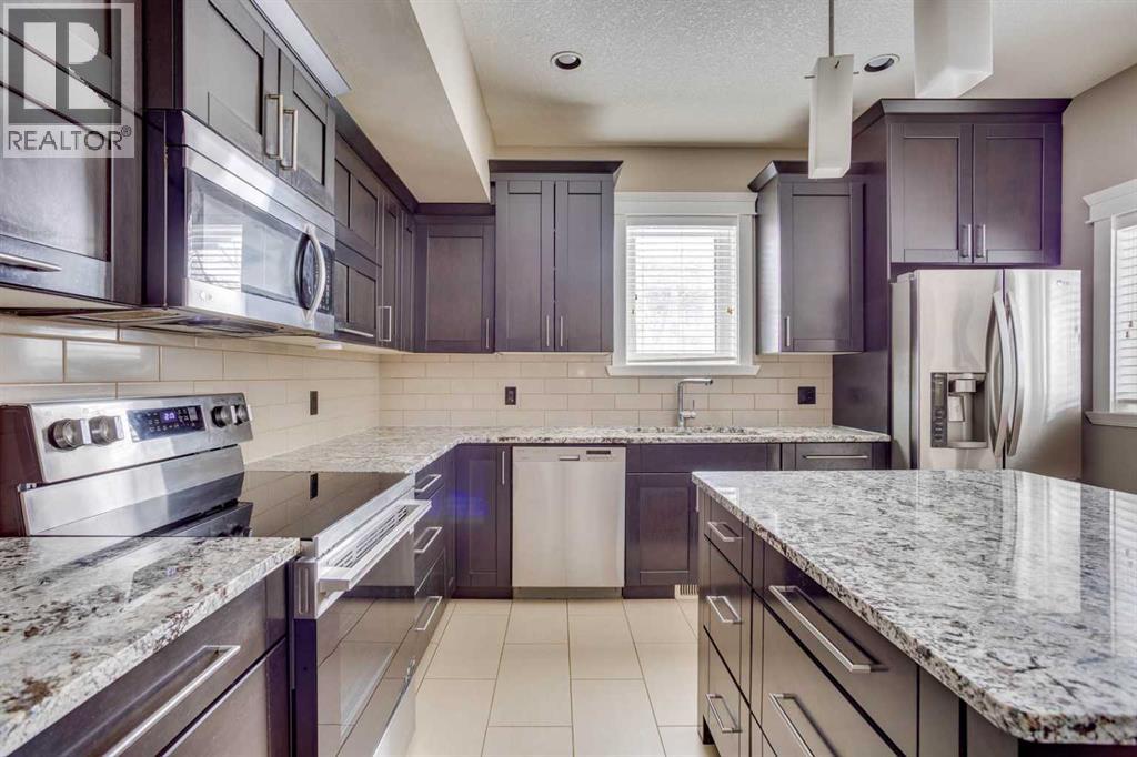 208 Sparrow Hawk Drive, Fort McMurray