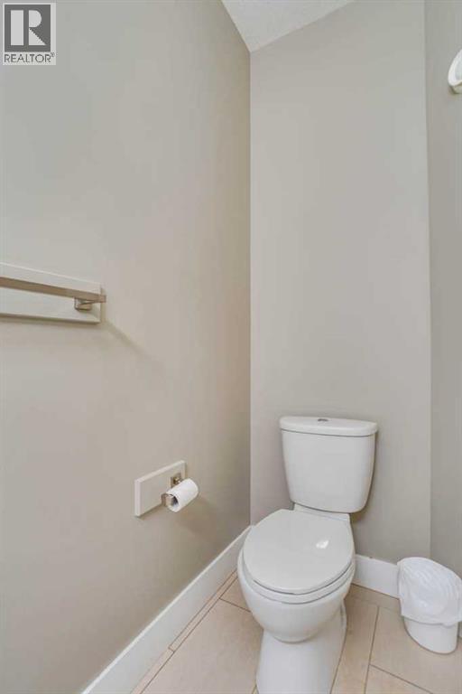 208 Sparrow Hawk Drive, Fort McMurray