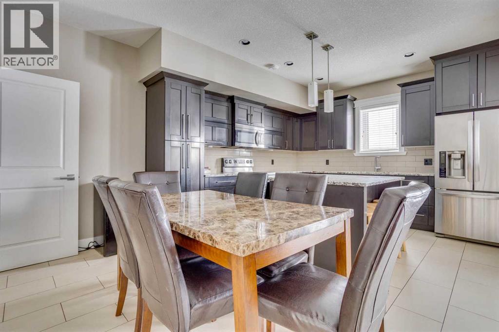 208 Sparrow Hawk Drive, Fort McMurray