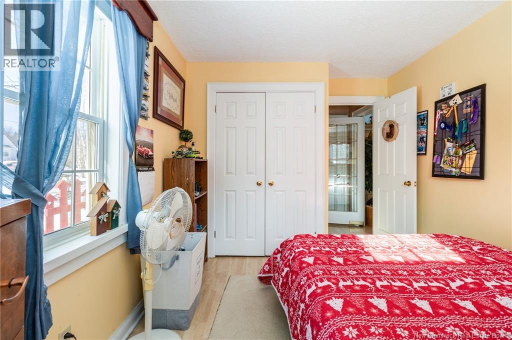 74 Highfield Road - 35