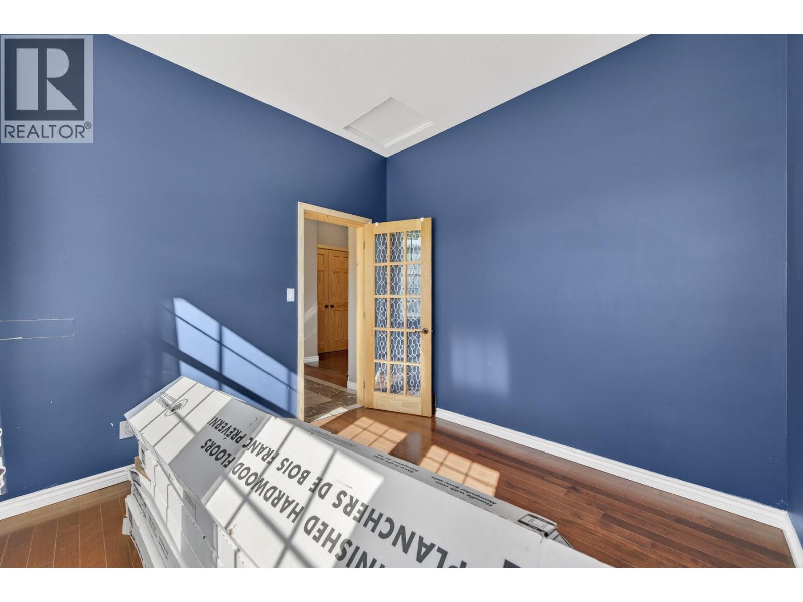 2620 TELFORD DRIVE - 22