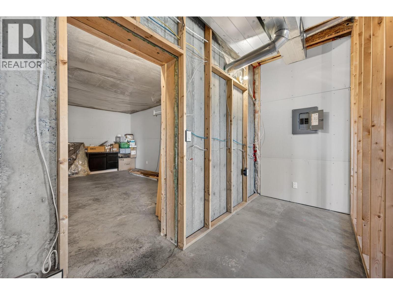 2620 Telford Drive - 51
