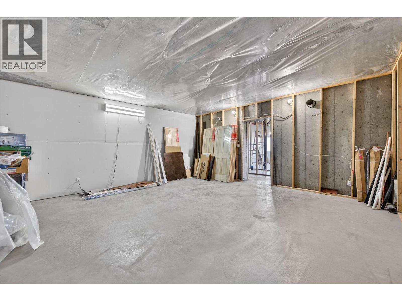 2620 TELFORD DRIVE - 53