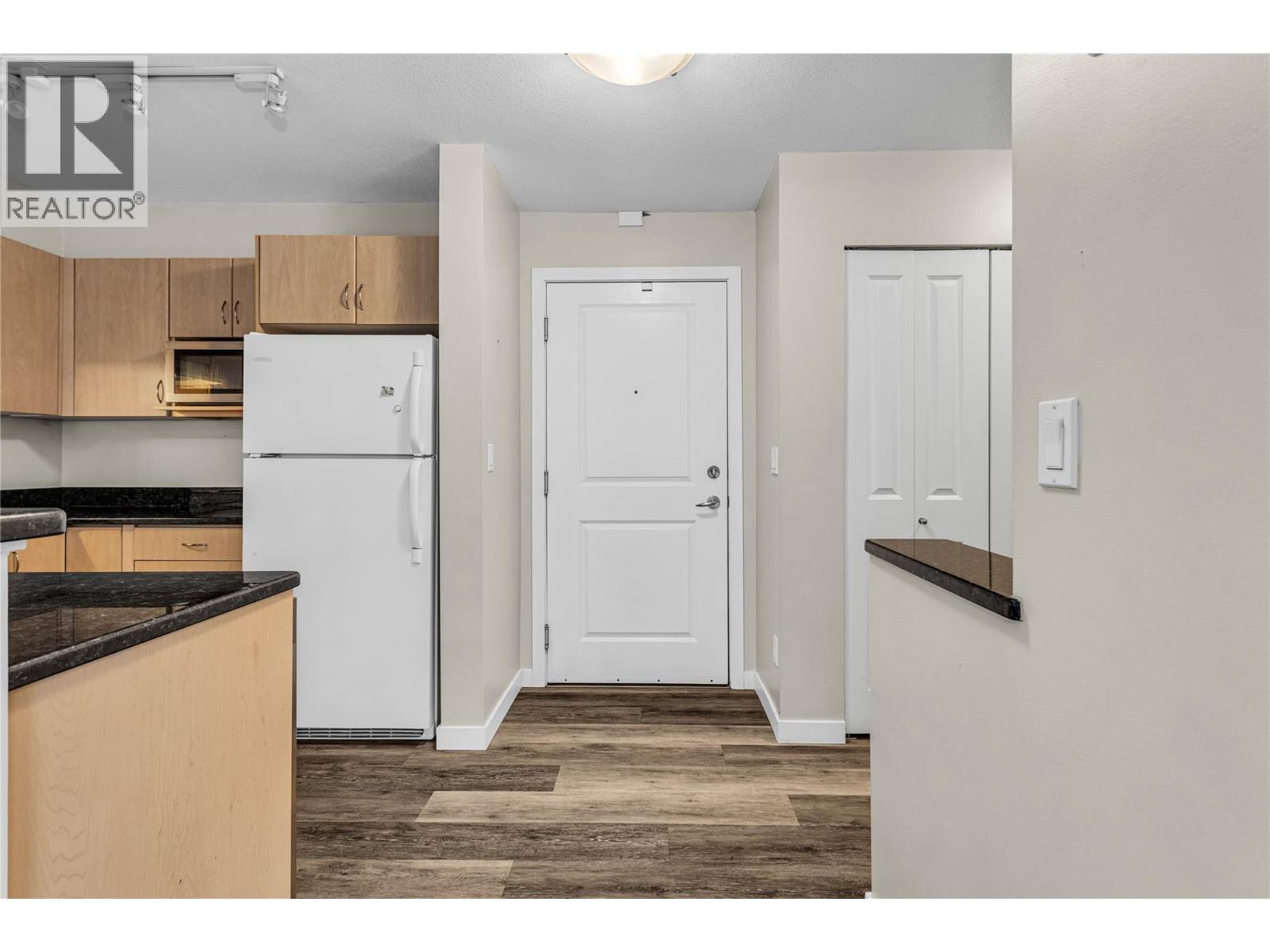 555 Yates Road Unit# 200, Kelowna